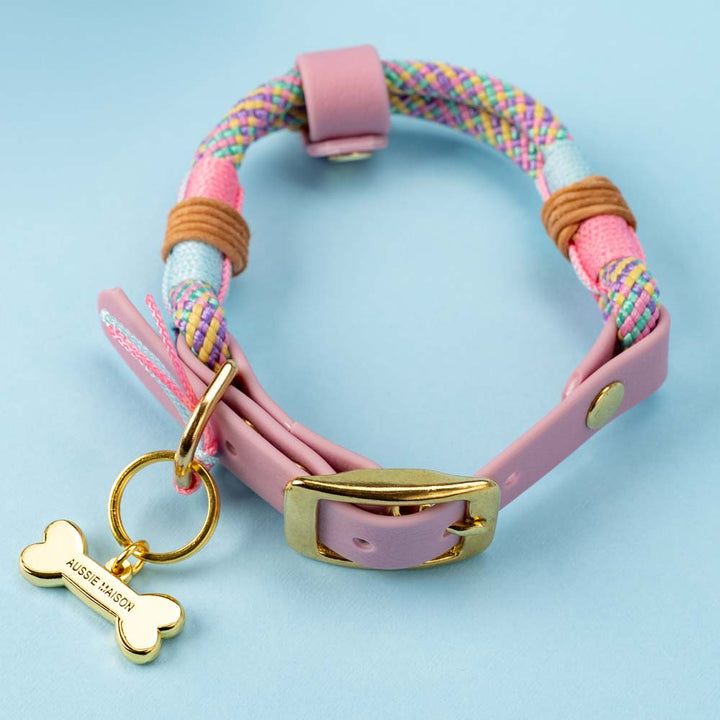 Marshmallow dog collar