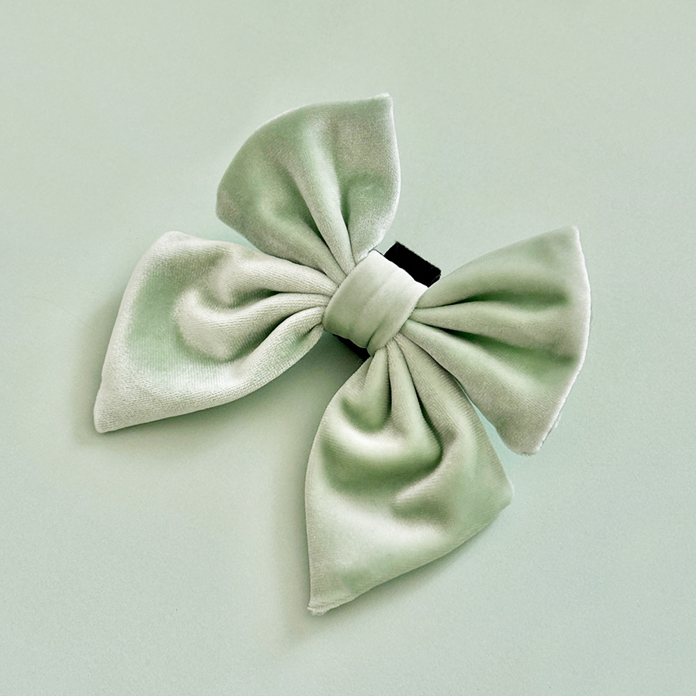 Motýlek Cocopup Velvet – Sage Sailor