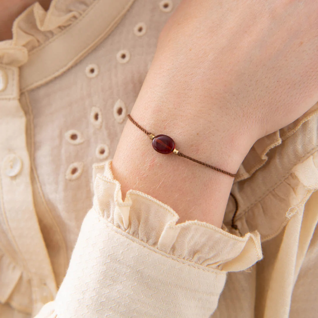 Gemstone Card gold bracelet - Garnet