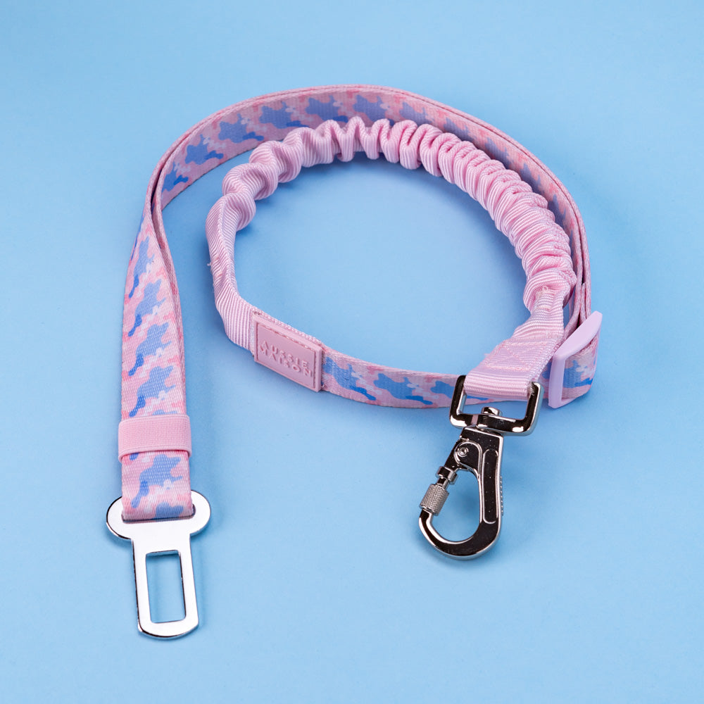 Autoset Aussie Maison - Pinkie (plachta do kufru) – Aussie Maison Bezpečnostní pás pro psa - Pinkie