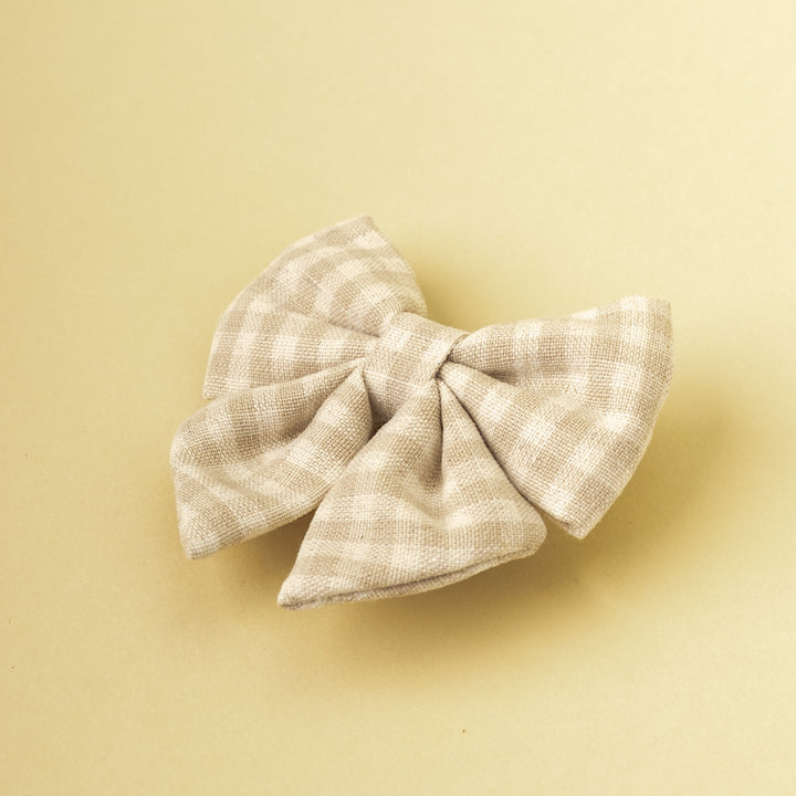 Sailor motýlek Vanilla Check – pohled z boku