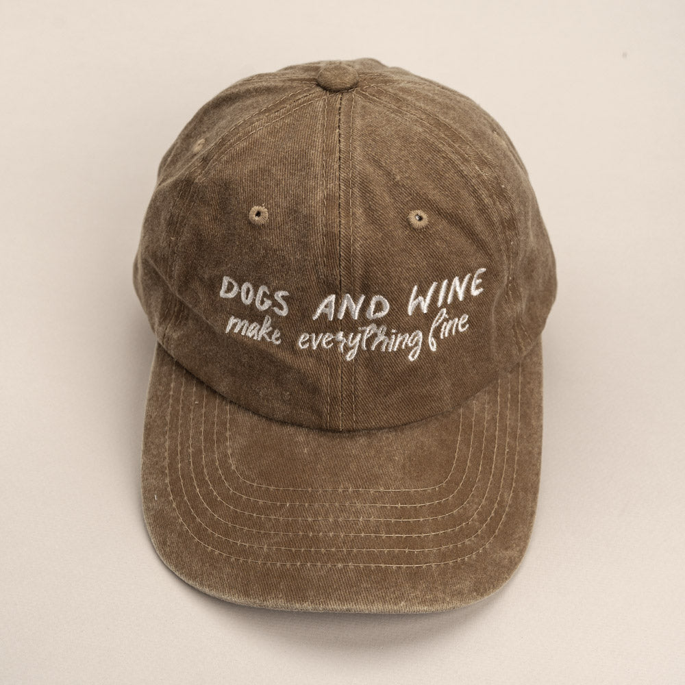 Cap Dogs & Wine - Beige