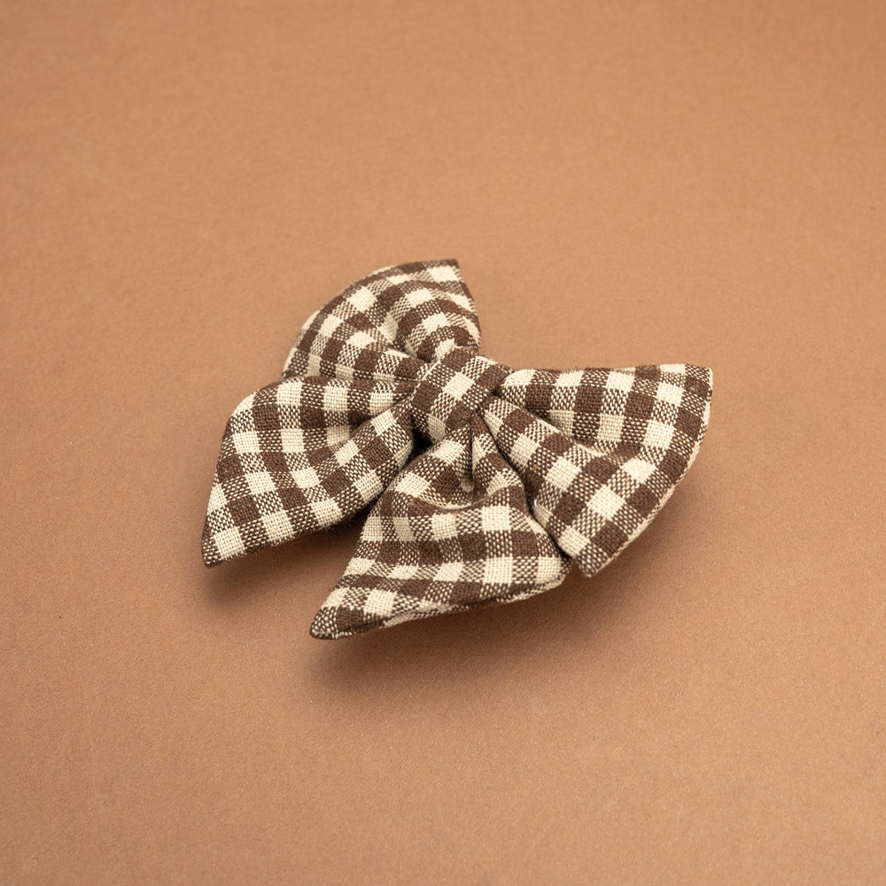 Sailor motýlek Cocoa Check – pohled z boku