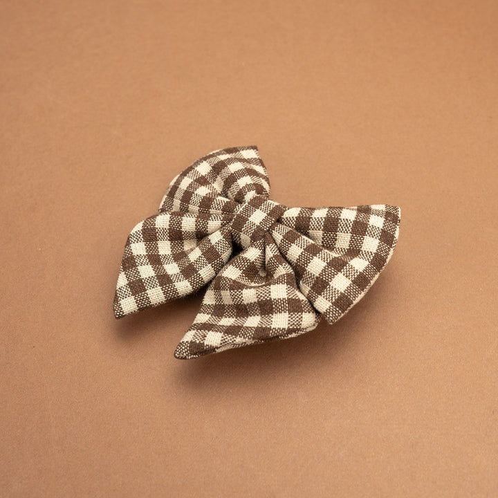 Sailor motýlek Cocoa Check – pohled z boku