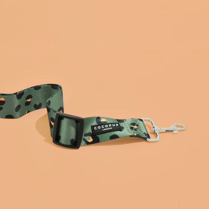 Bezpečnostní pás pro psa CocoPup Khaki Leopard