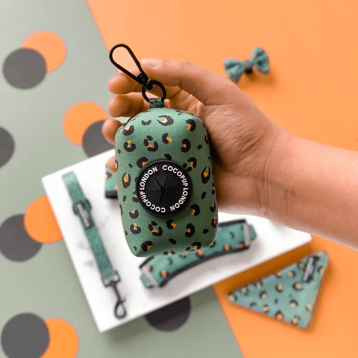 Cocopup pouzdro na sáčky - Khaki Leopard