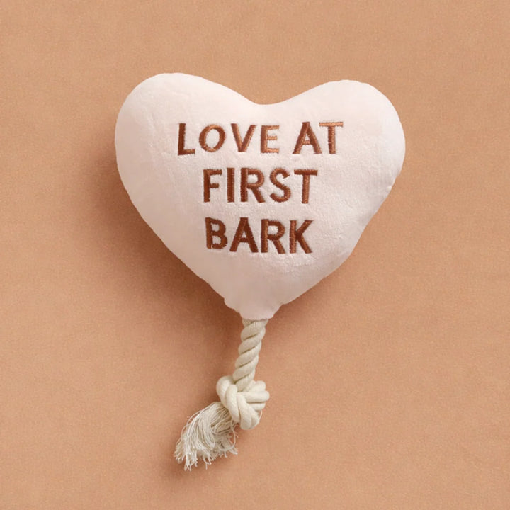 Cocopup hračka Love at first Bark