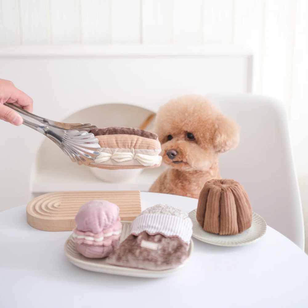 ECLAIR – čmuchací zákusek