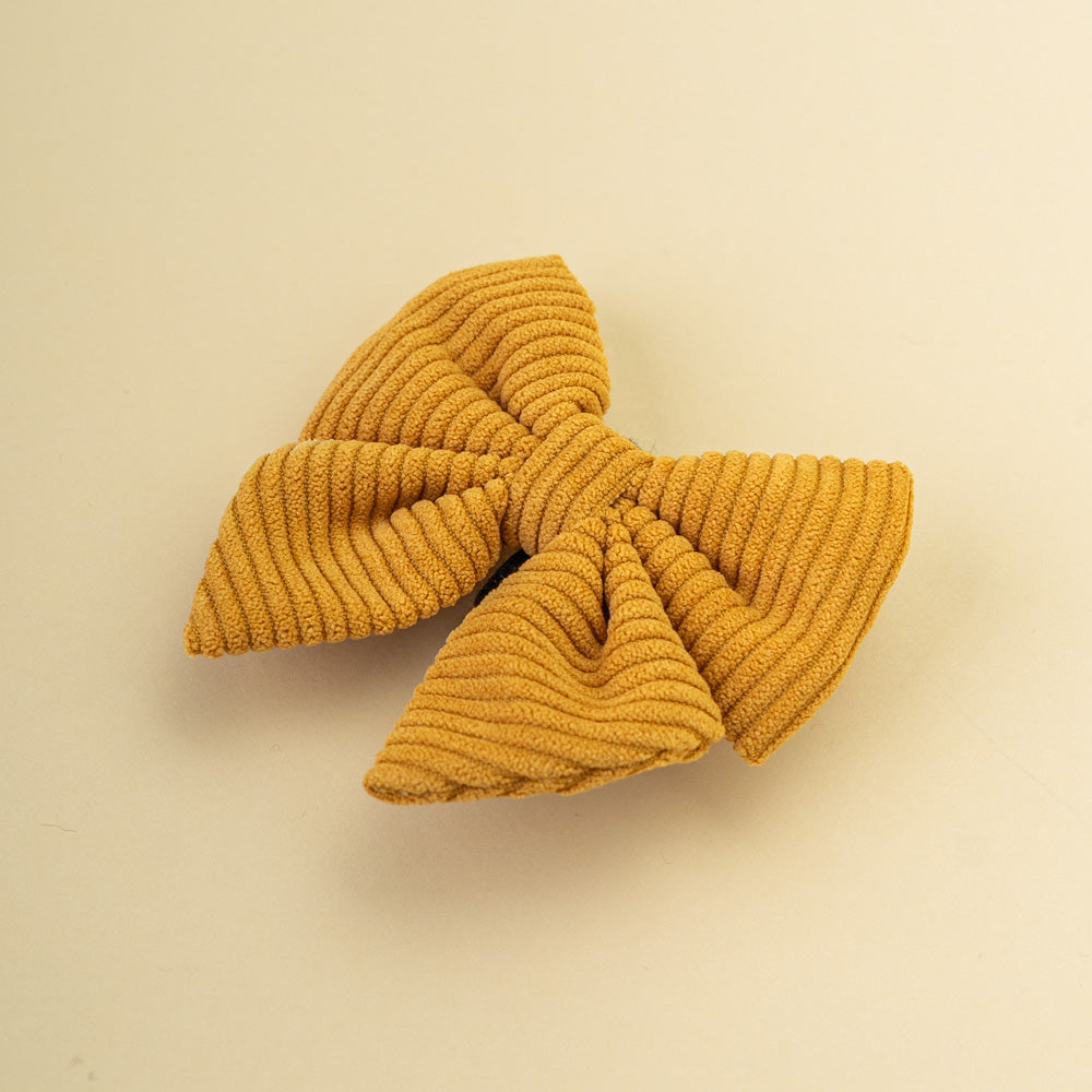 Motýlek Sailor Honey Cord Crush – pohled zboku
