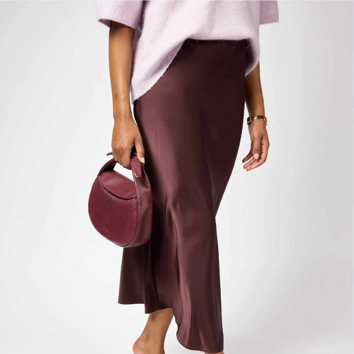 Kabelka O my Bag Amsterdam - Coco Croissant - Dark Cherry