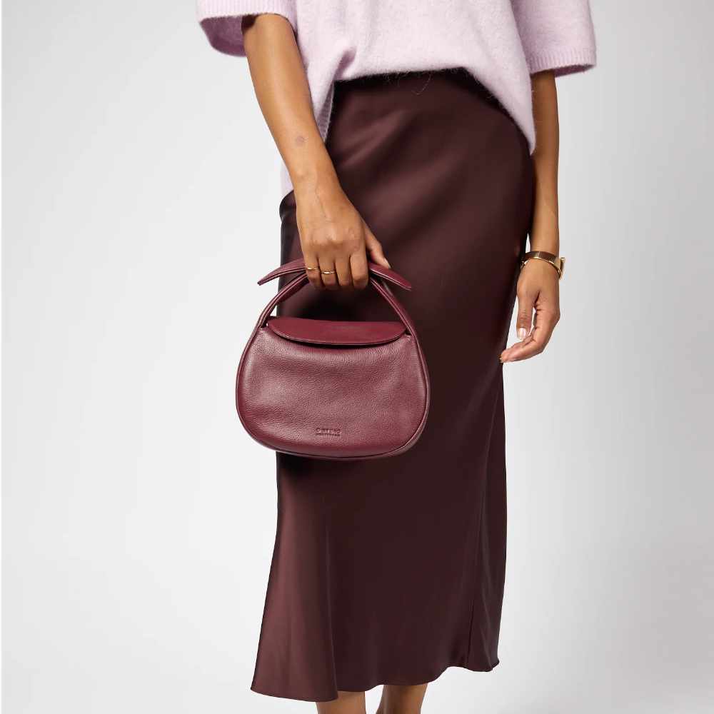 Kabelka O my Bag Amsterdam - Coco Croissant - Dark Cherry