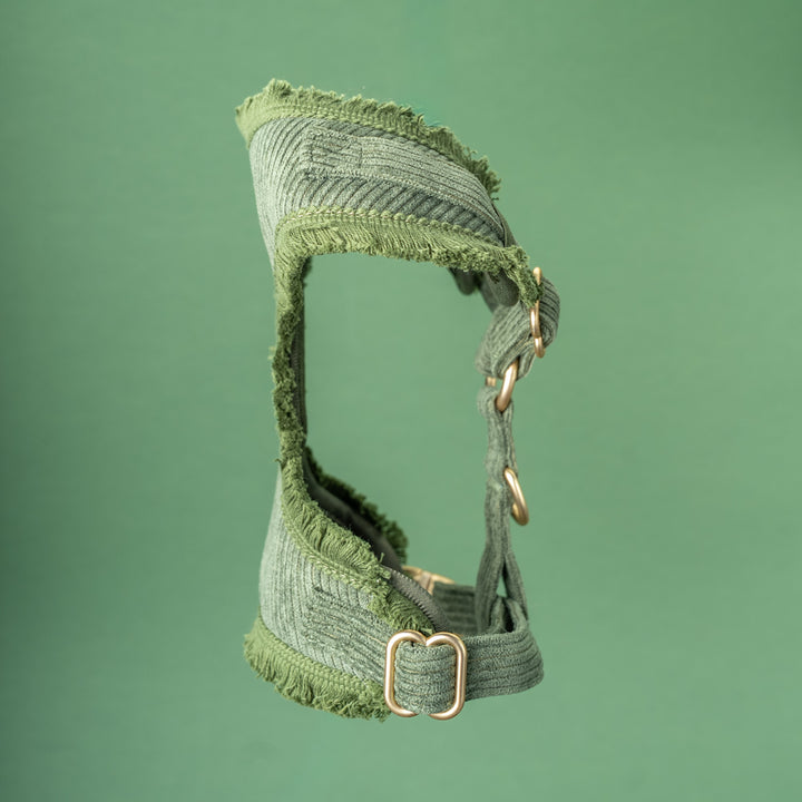 Postroj Khaki Cord Crush – boční pohled se zlatými přezkami