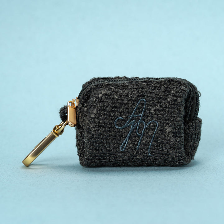 Set Vodítko + Postroj + Obojek + Pouzdro Aussie Maison - Graphite Bouclé – Aussie Maison pouzdro na sáčky - Graphite Bouclé