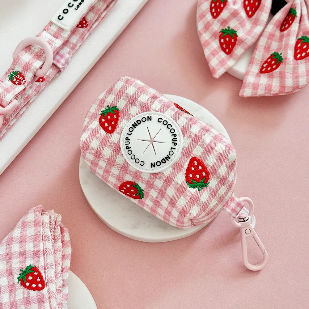 Cocopup pouzdro na sáčky - Strawberry picnic