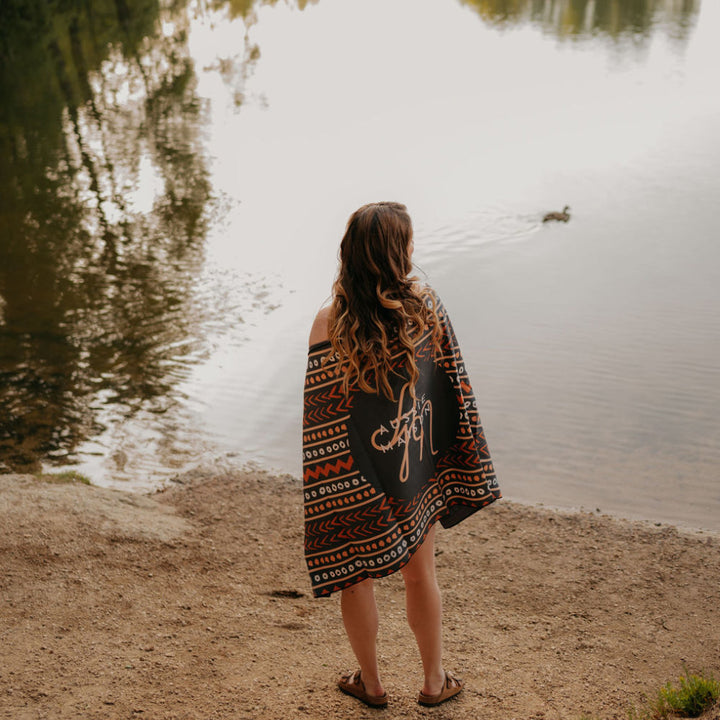 Cestovní ručník Aussie Maison - Navajo