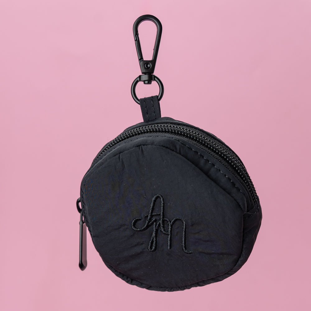 Set Moon Bag + Kapsička na pamlsky Aussie Maison - Simply the Black – Kapsička na pamlsky Aussie Maison - Simply the Black